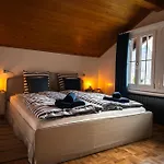Beachhouse 16 Brienzersee بيت للعطل *
