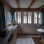 Beachhouse 16 Brienzersee بيت للعطل برينز