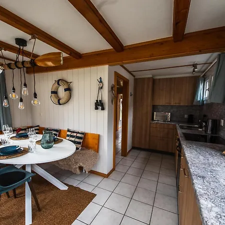 Beachhouse 16 Brienzersee *