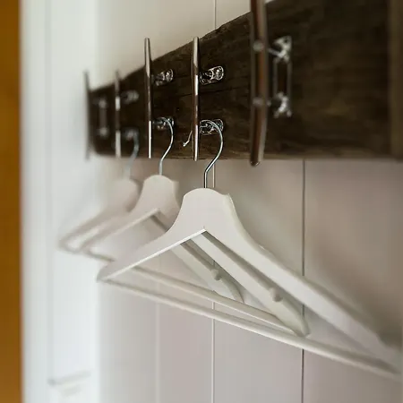 펜션 Beachhouse 16 Brienzersee